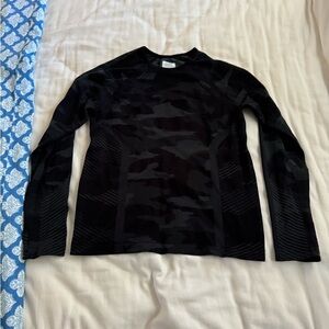 Athleta Girl Power Up long sleeve athletic shirt